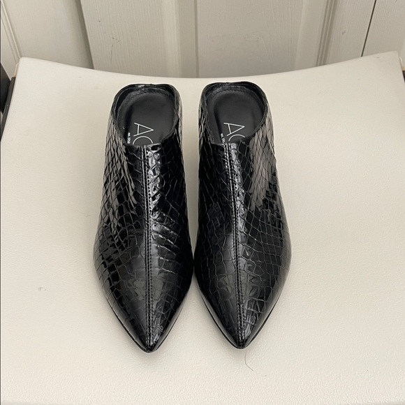 Agl Shoes - AGL est. 1958  Italy Attilio Giusti Leombruni Black  Mules Heels